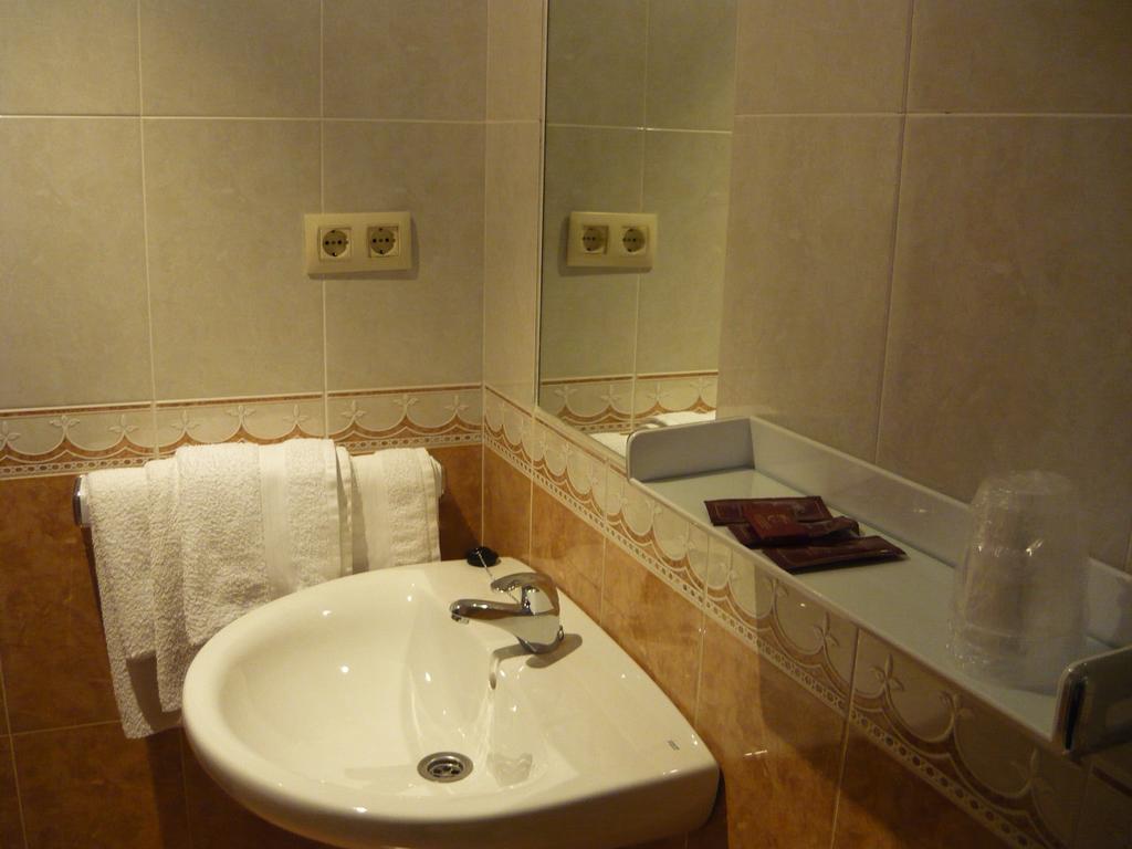 Hotel Grove O Grove Zewnętrze zdjęcie
